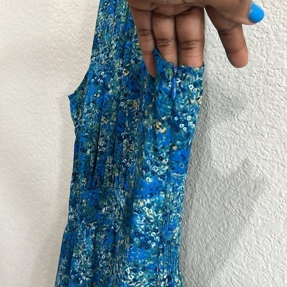 Belle and Sky Blue Floral Maxi Dress with front split and side zip sleeveless - Picture 7 of 12